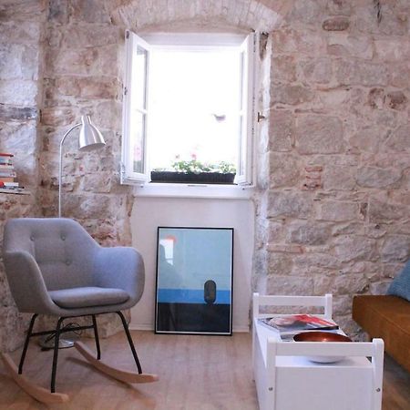 Books&Bells Apartment Split Exterior foto